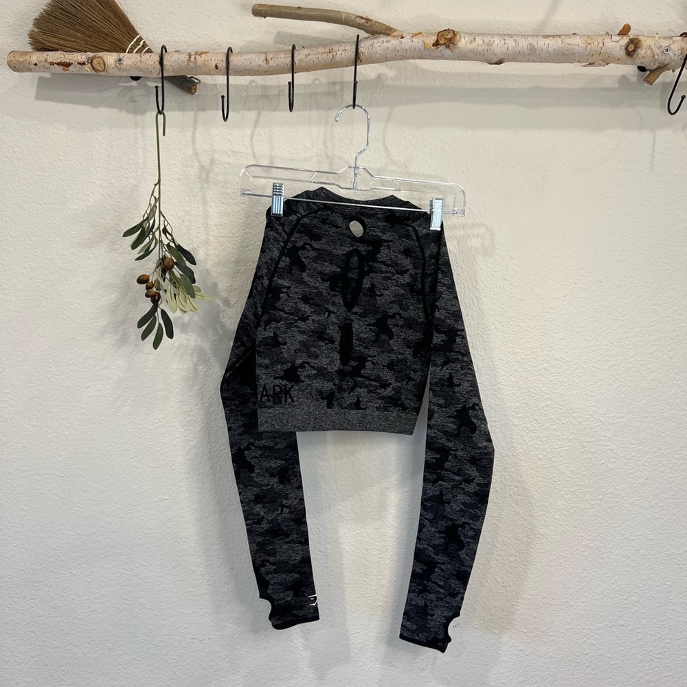 Gymshark Camo Seamless Long Sleeve Crop Top